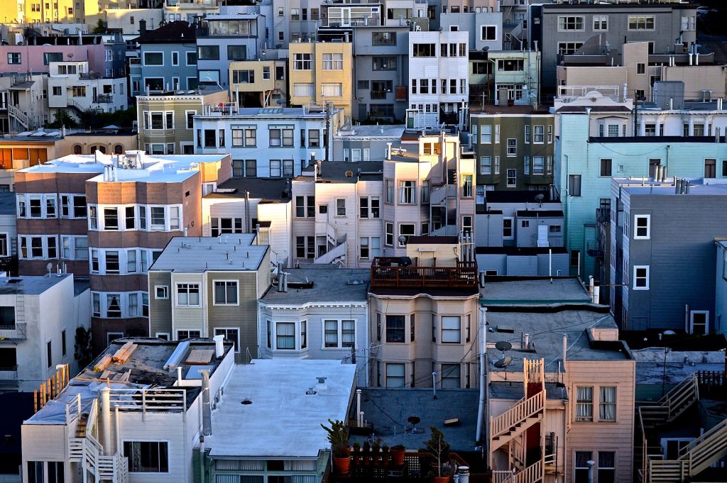 34-houses-9840131920.jpg