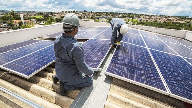 35nstallazione-impianto-fotovoltaicoshu5922448491600x900.jpg