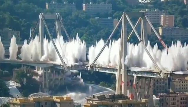 fonte immagine:https://www.meteogiornale.it/notizia/59470-1-ponte-morandi-genova-non-esiste-piu-video-demolizione