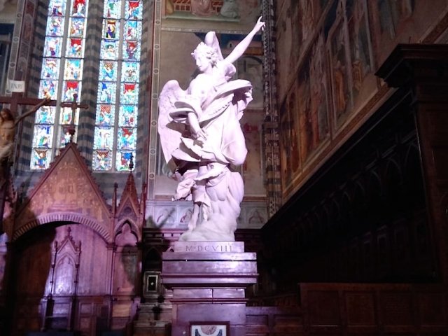 'Duomo di Orvieto, basamenti antisismici ENEA per le statue di Mochi.'