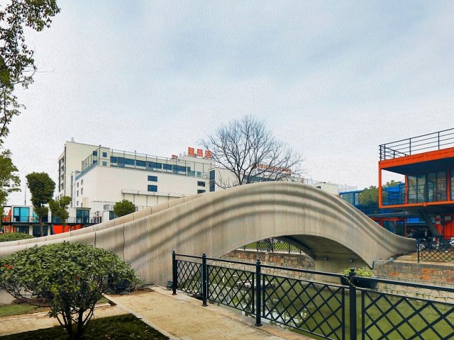 'A Shanghai realizzato il ponte pedonale più lungo stampato in 3D.'