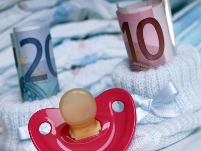 'VA ASSOLTO IL PADRE CHE MANTIENE PARZIALMENTE LA PROLE'