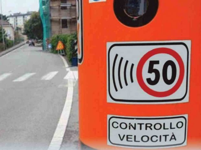 'ILLEGITTIMA L’INSTALLAZIONE DI AUTOVELOX DA PARTE DEL COMUNE SU TUTTE LE STRADE IN MANIERA ILLIMITATA'