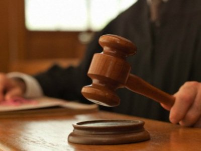 'Cosa succede quando il giudice si dichiara territorialmente incompetente senza provvedere alla liquidazione delle spese?'