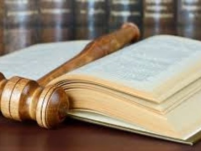 'Sospensione del procedimento disciplinare del pubblico dipendente'