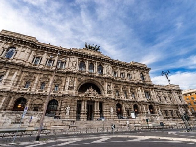 'Molestia o disturbo alle persone: il motivo biasimevole come presupposto del reato'