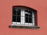'Revoca arresti domiciliari per trasgressione non lieve'